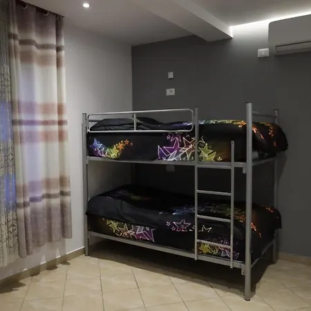Hostel Sonche *